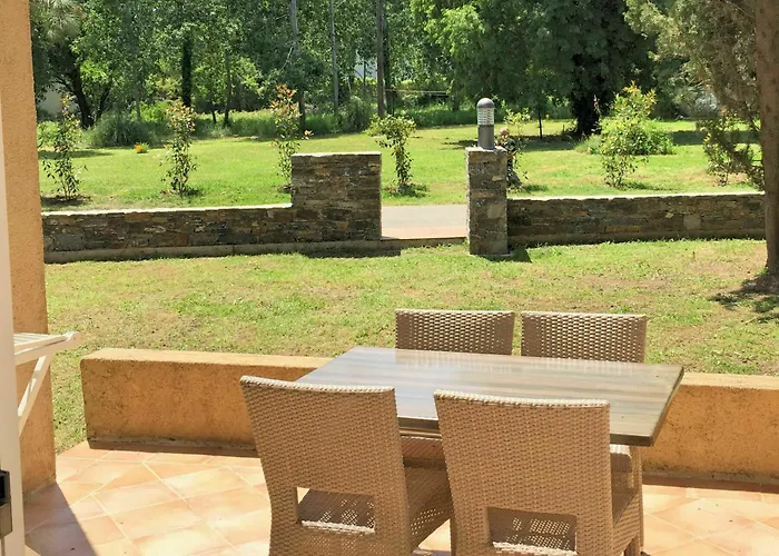 La Vallicella Hotel *