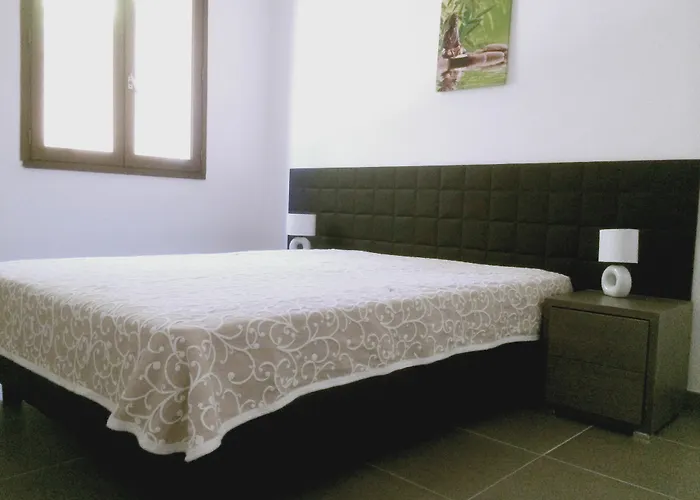 La Vallicella Hotel *