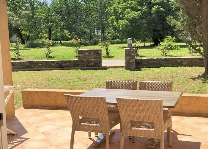 La Vallicella Hotel *